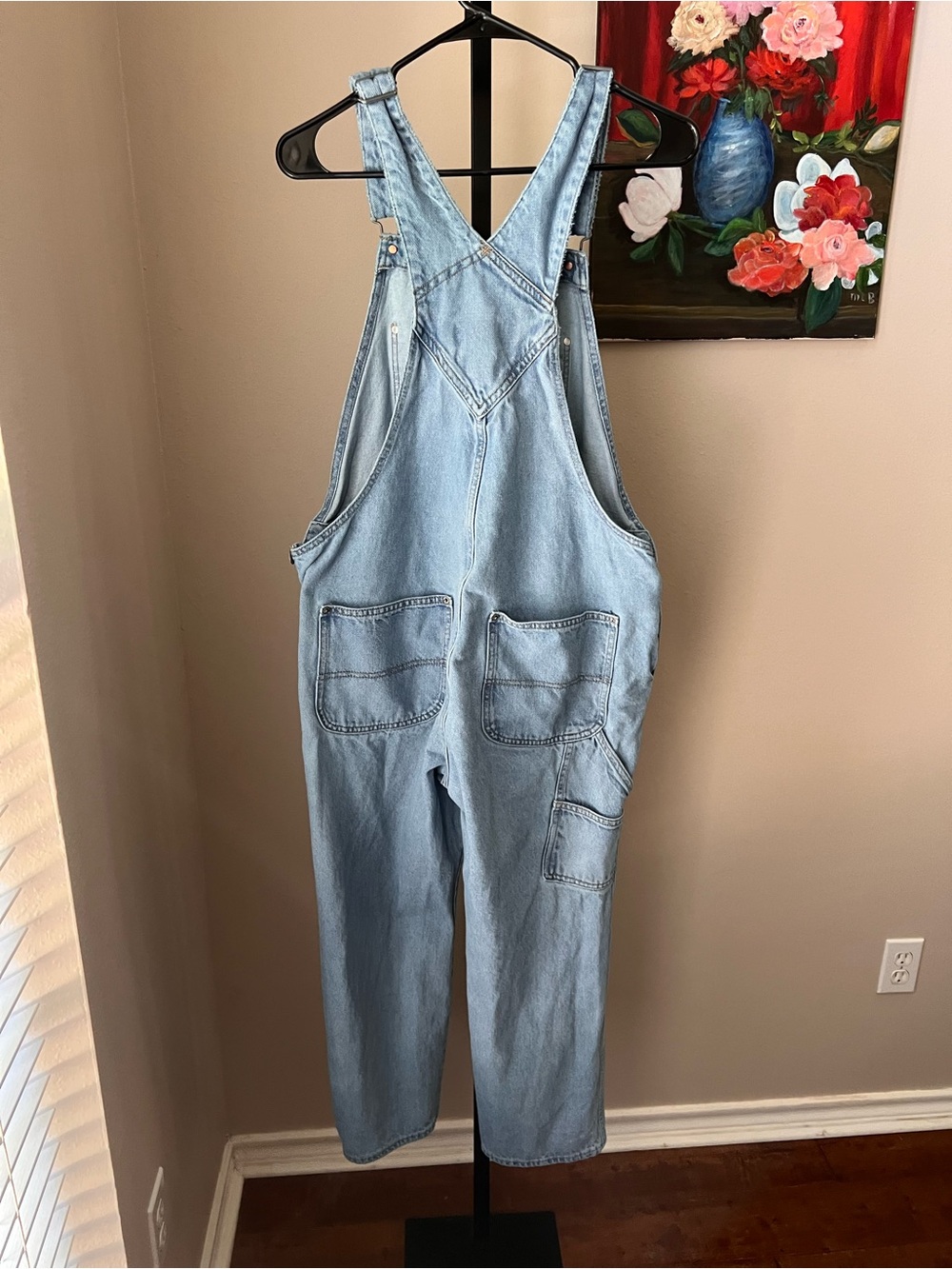 Old navy y2k Light Wash Denim Overalls - Classic Bib Style - Picture 5 of 8